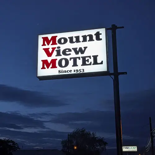 Jacoh Signs-Mount View Hotel Sign Cabinet